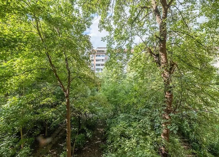 Gorgeous 2 Bdrm Fully Equipped Flat, Location Sofia