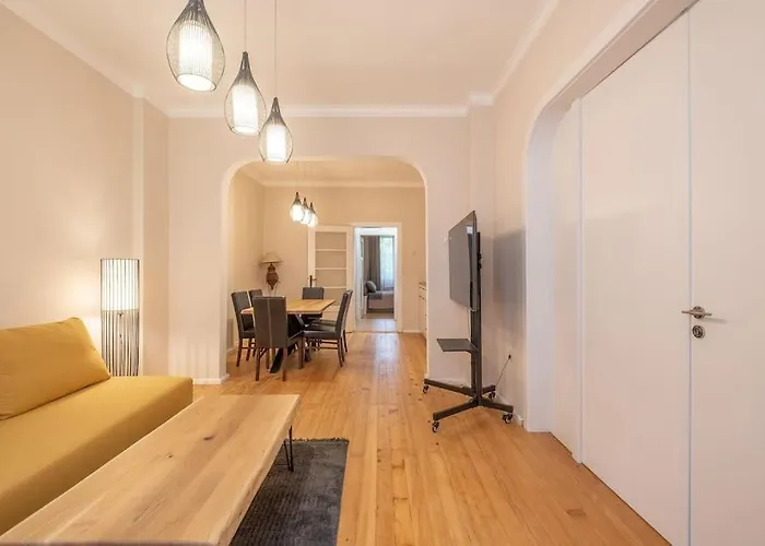 Gorgeous 2 Bdrm Fully Equipped Flat, Location Apartamento Sófia