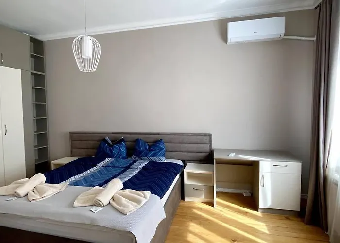 Gorgeous 2 Bdrm Fully Equipped Flat, Location Apartamento